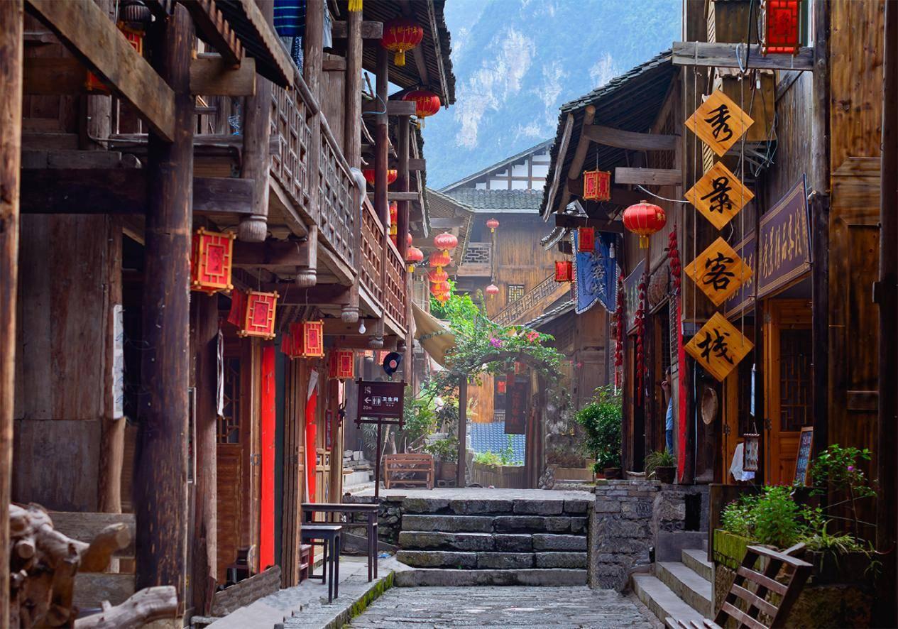 跳动的旋转球